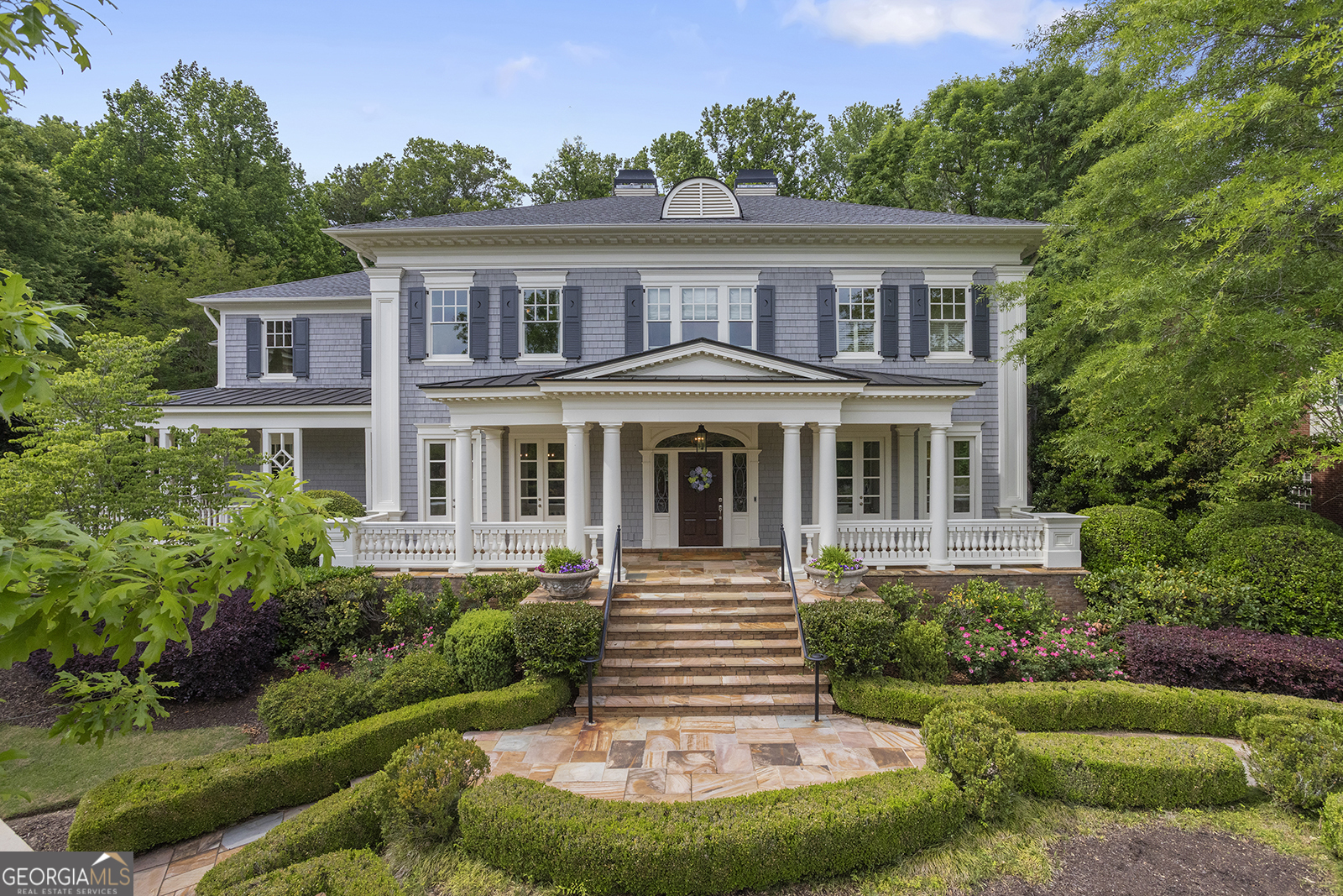 2000 Lancaster SQ