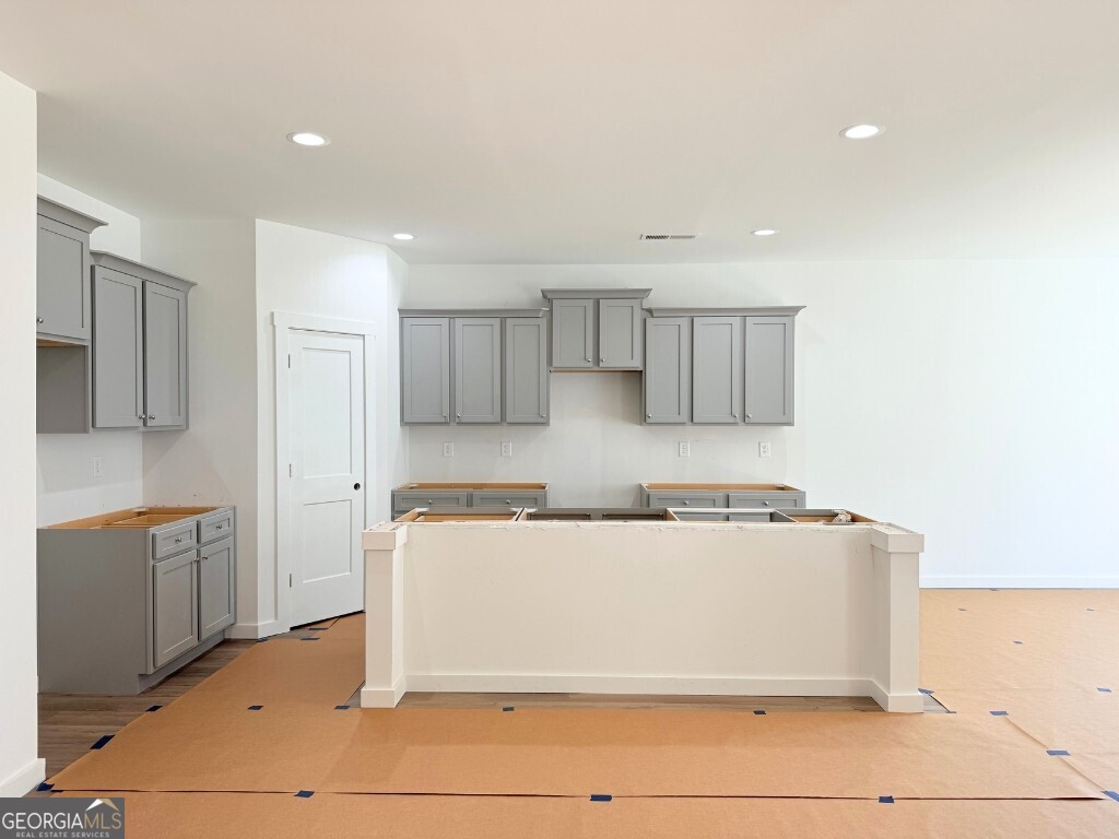 537 Elder RD