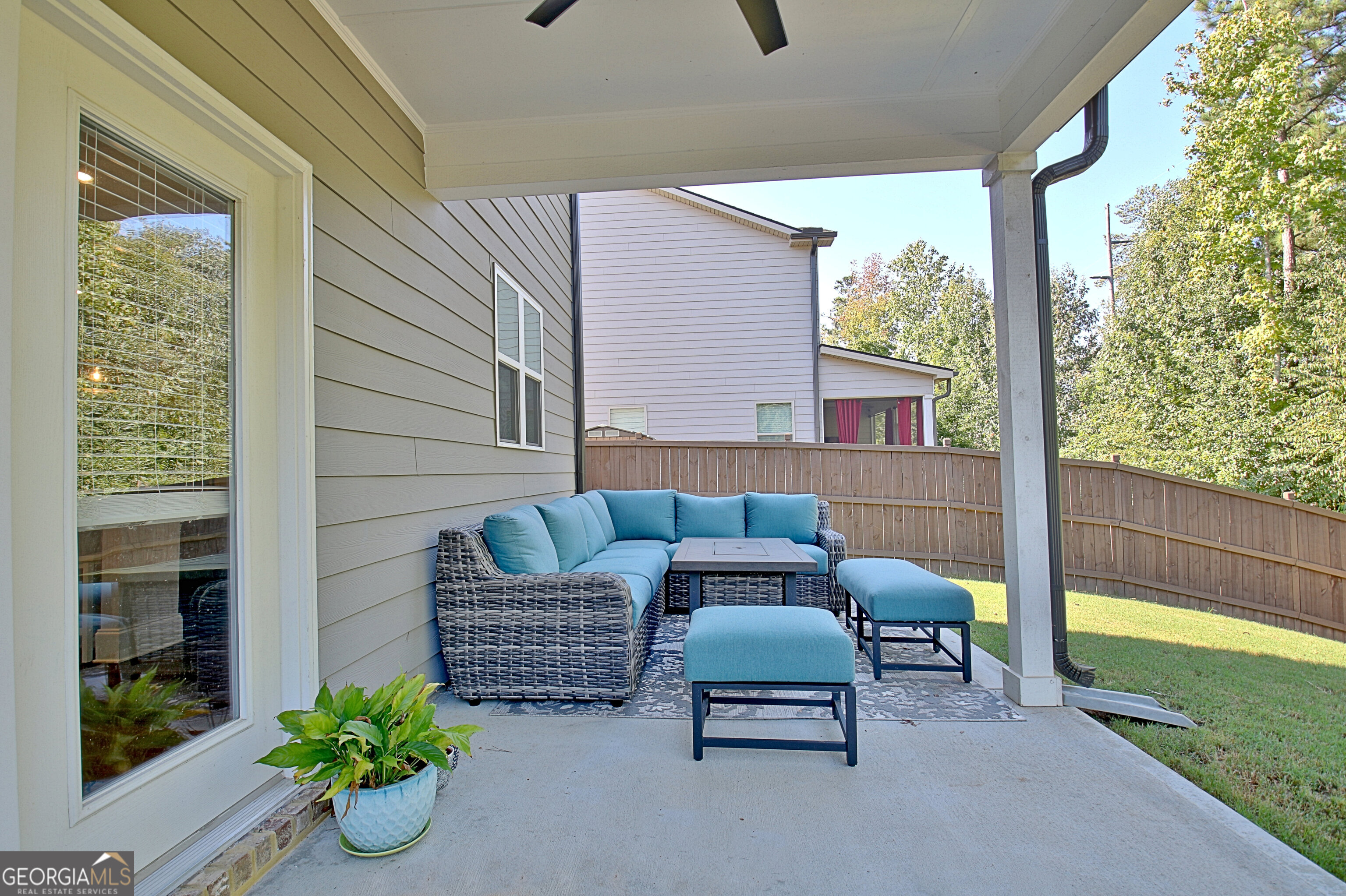 Peachtree City, Georgia 30269, United States, 5 Bedrooms Bedrooms, ,3 BathroomsBathrooms,Residential,Active,207884