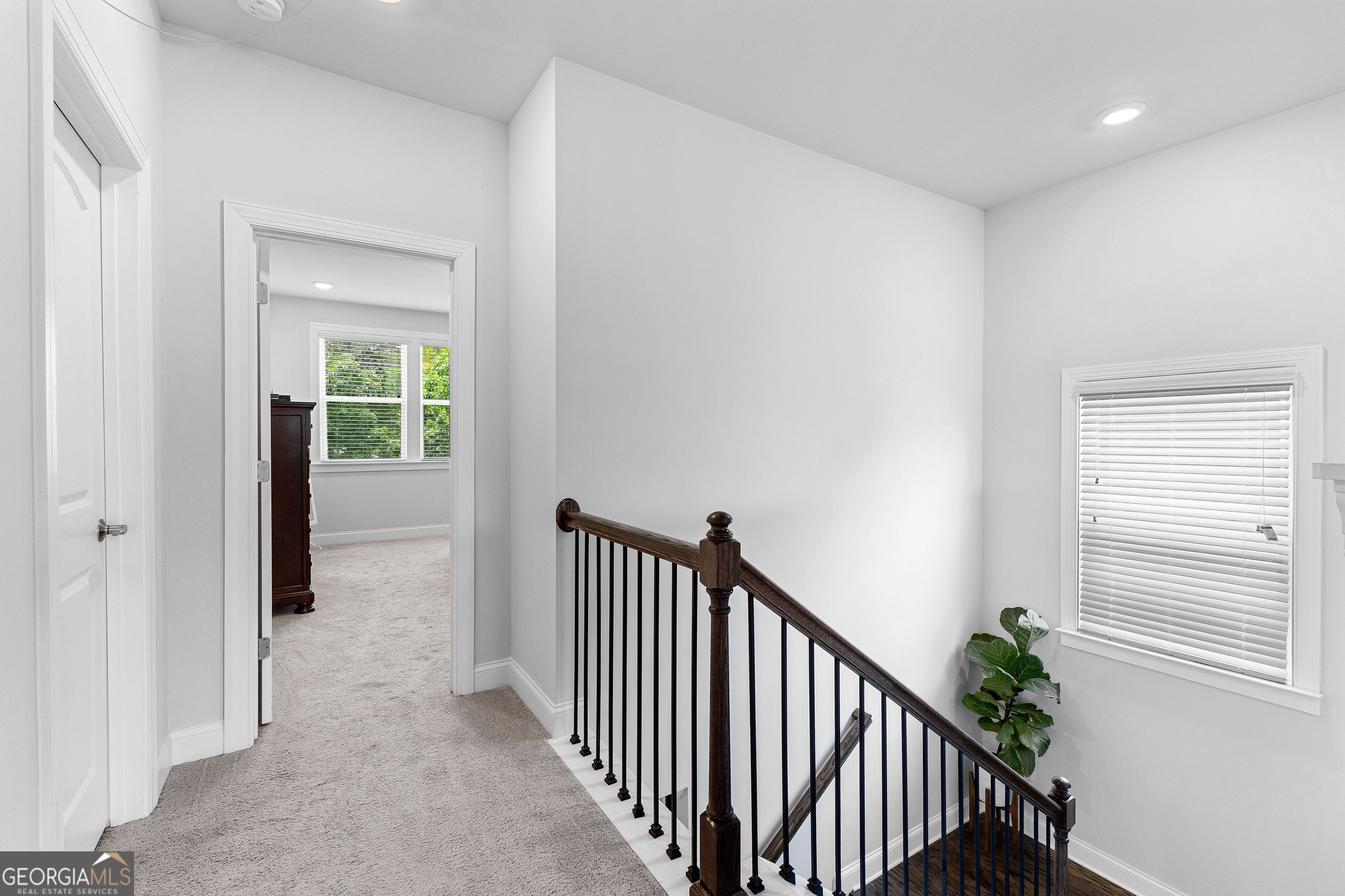 Peachtree City, Georgia 30269, United States, 5 Bedrooms Bedrooms, ,3 BathroomsBathrooms,Residential,Active,207884