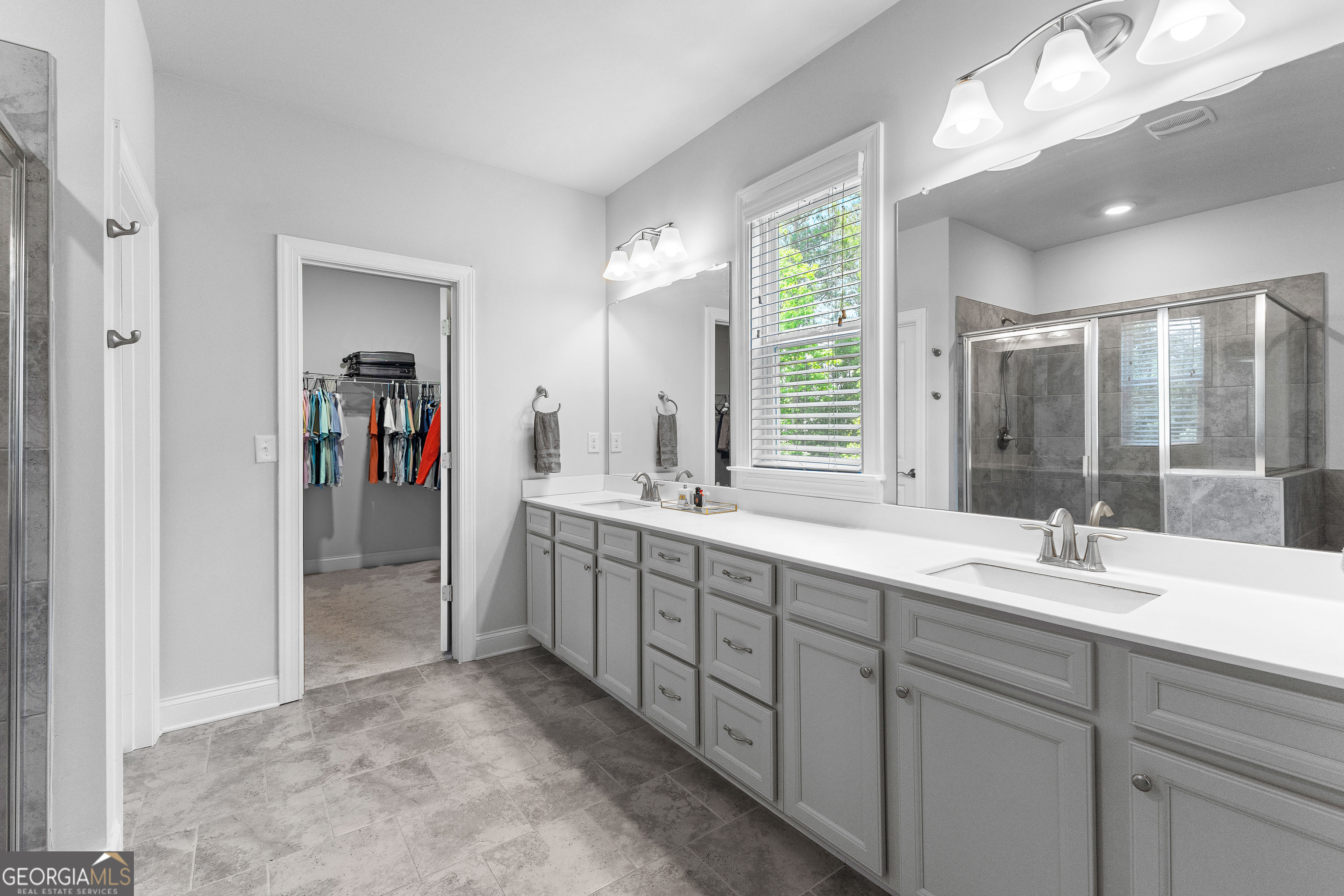 Peachtree City, Georgia 30269, United States, 5 Bedrooms Bedrooms, ,3 BathroomsBathrooms,Residential,Active,207884