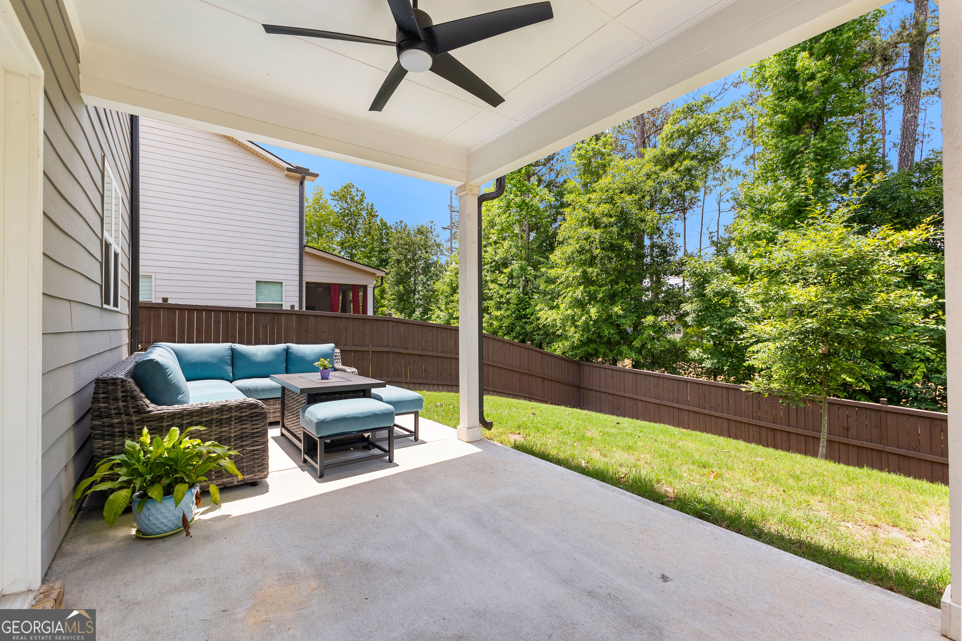 Peachtree City, Georgia 30269, United States, 5 Bedrooms Bedrooms, ,3 BathroomsBathrooms,Residential,Active,207884