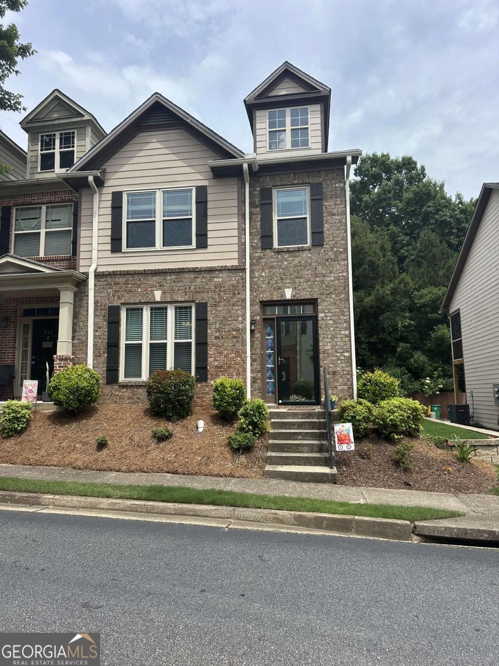 Photo of 535 Ridge View Crossing, Woodstock, GA 30188 (MLS # 10774626)