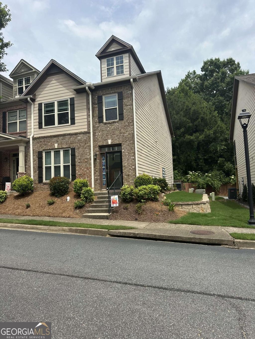Photo of 535 Ridge View Crossing, Woodstock, GA 30188 (MLS # 10774626)