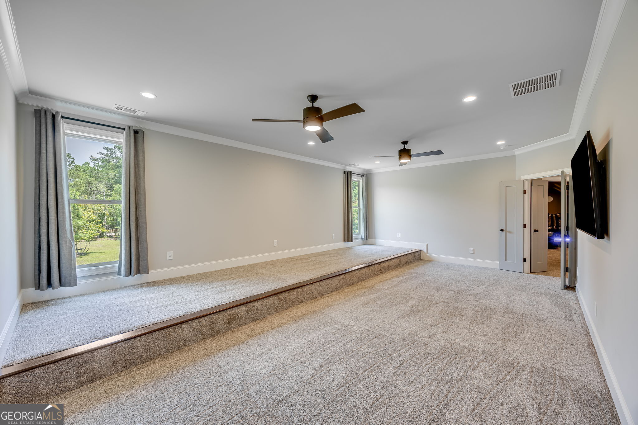 Flowery Branch, Georgia 30542, United States, 4 Bedrooms Bedrooms, ,6 BathroomsBathrooms,Residential,Active,155348