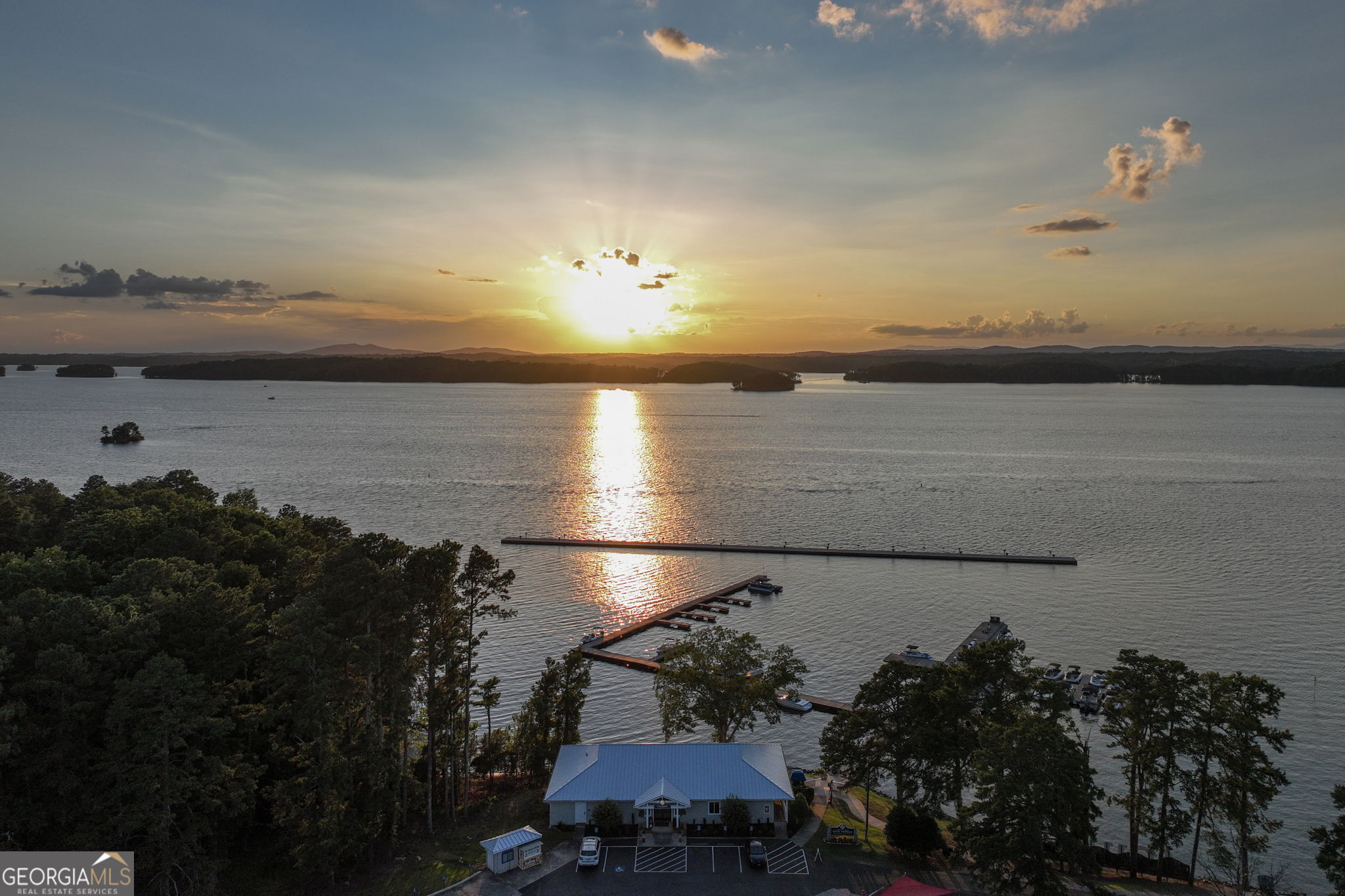 Flowery Branch, Georgia 30542, United States, 4 Bedrooms Bedrooms, ,6 BathroomsBathrooms,Residential,Active,155348