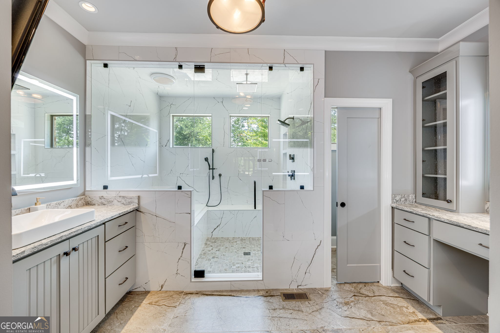 Flowery Branch, Georgia 30542, United States, 4 Bedrooms Bedrooms, ,6 BathroomsBathrooms,Residential,Active,155348