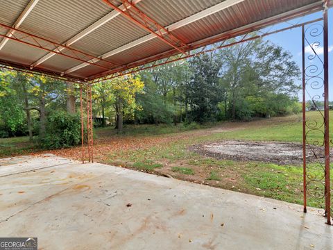 A home in Barnesville