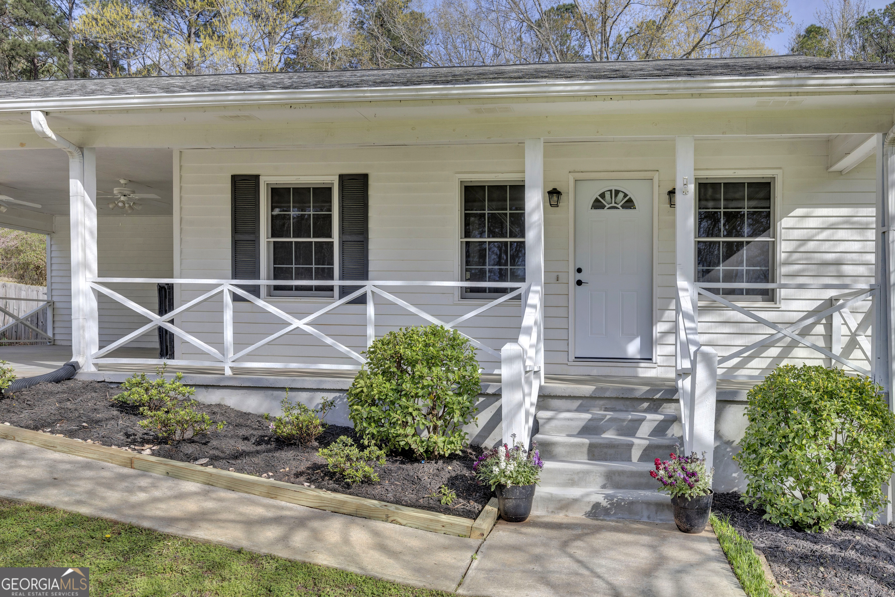 125 Flint Hill DR