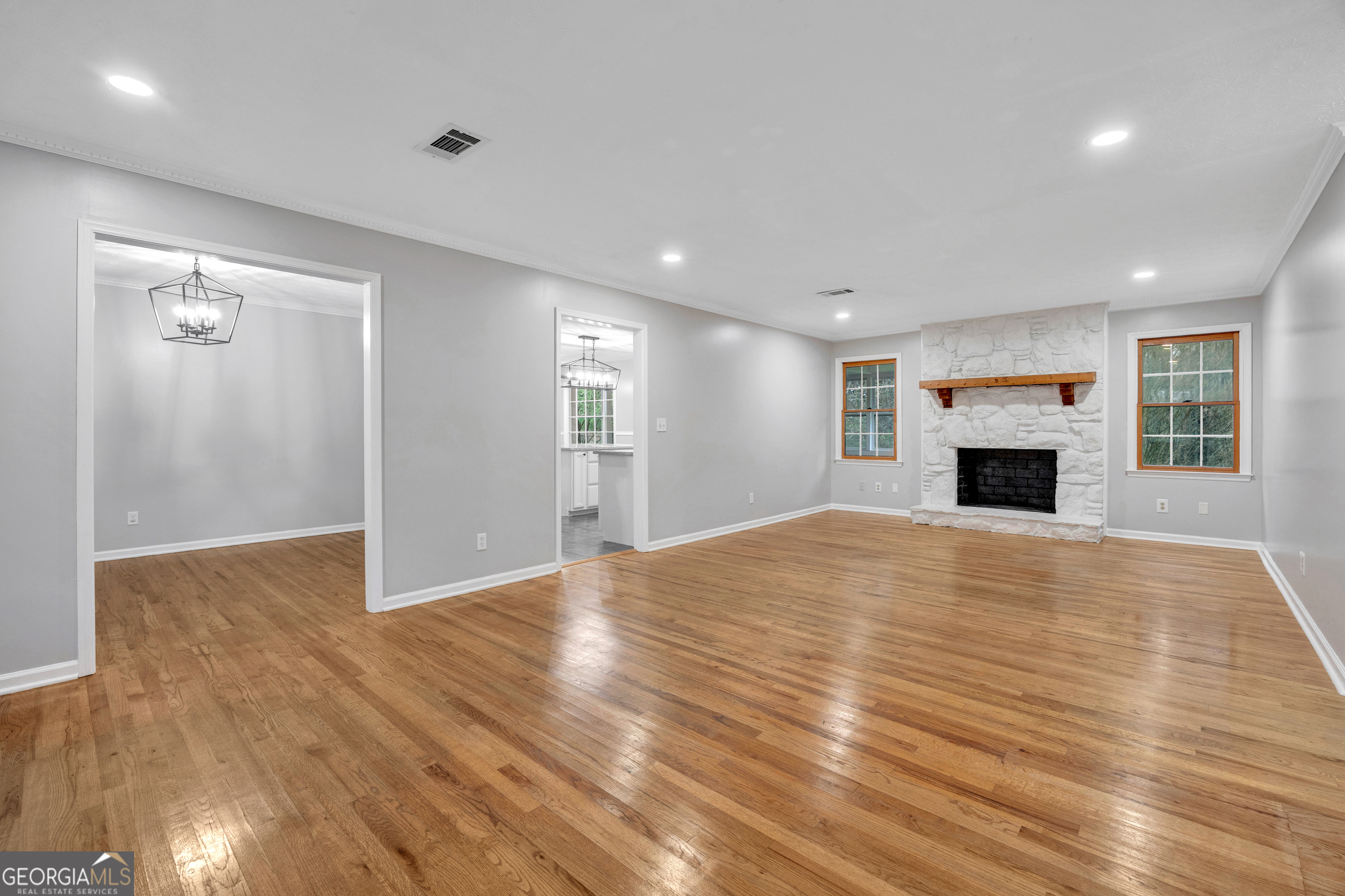 125 Flint Hill DR