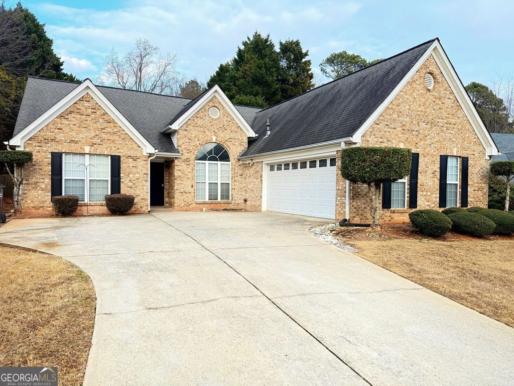 Photo of 1070 Rafington Drive, Lawrenceville, GA 30046 (MLS # 10684447)
