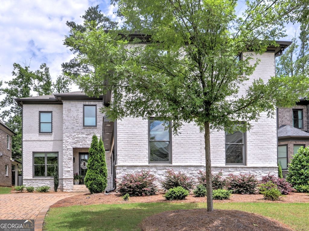913 SUNNY MEADOWS LN