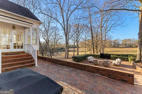 A home in Thomaston