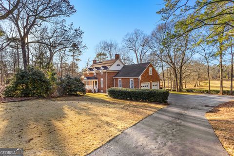A home in Thomaston
