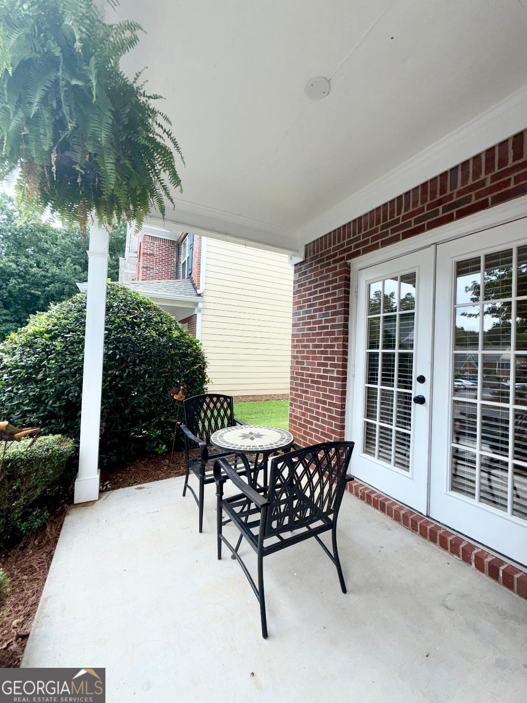 2075 Pine Tree DR E1