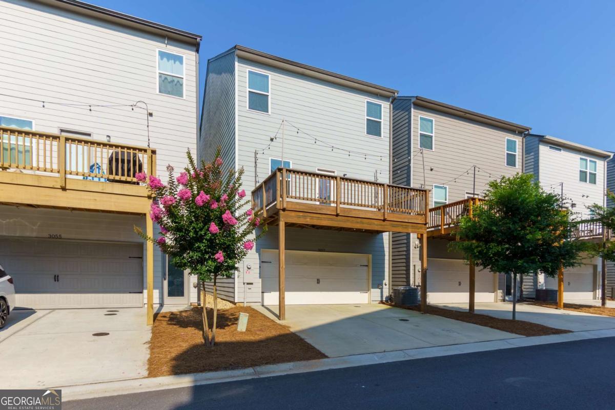 3057 WINDOVER LN