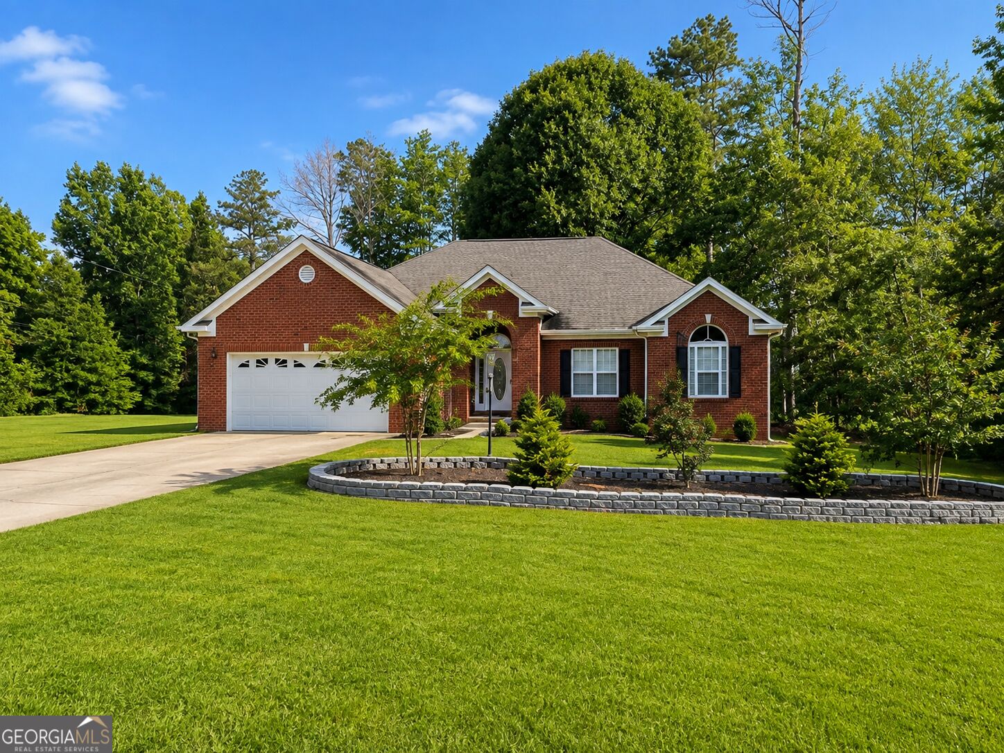 136 Eagles Nest CIR