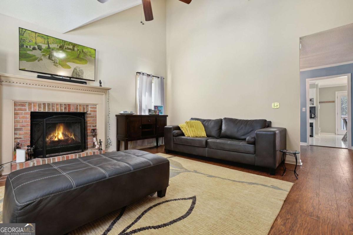 210 N Wesleyan CIR