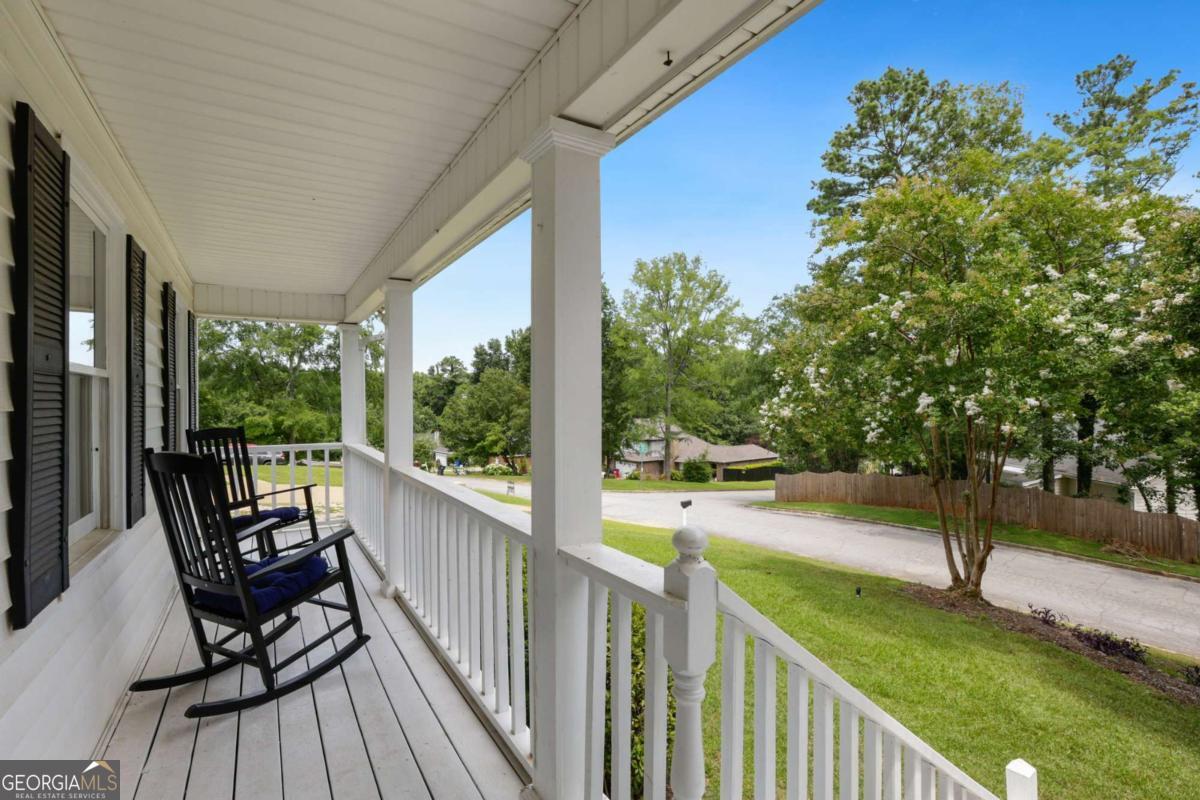 210 N Wesleyan CIR