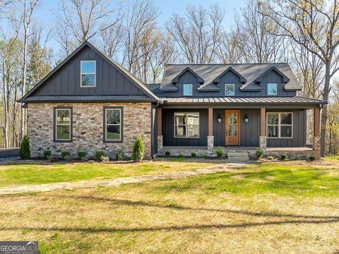 17 Parkwood CT Blairsville GA 30512