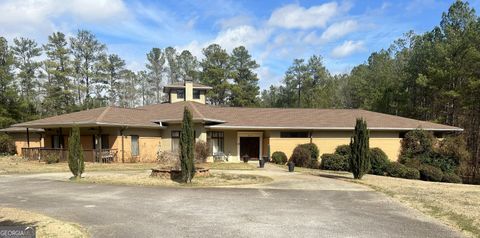 Property photo of 3073 demooney rd, south fulton, GA 30349