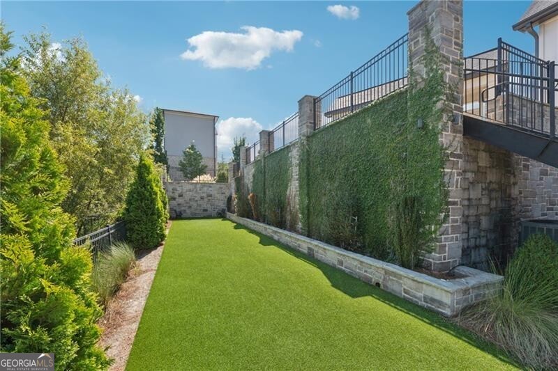 Reverie on Cumberland - Residential