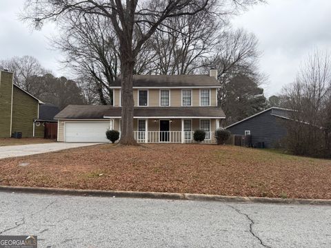 Photo of 8614 Cedar Creek Ridge, Riverdale, GA 30274 (MLS # 10692932)