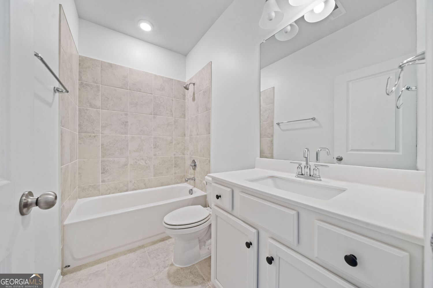 Doraville, Georgia 30360, United States, 4 Bedrooms Bedrooms, ,4 BathroomsBathrooms,Residential,Active,146928