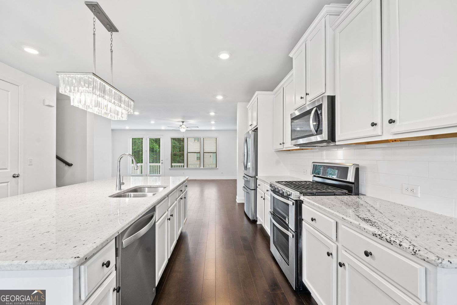 Doraville, Georgia 30360, United States, 4 Bedrooms Bedrooms, ,4 BathroomsBathrooms,Residential,Active,146928