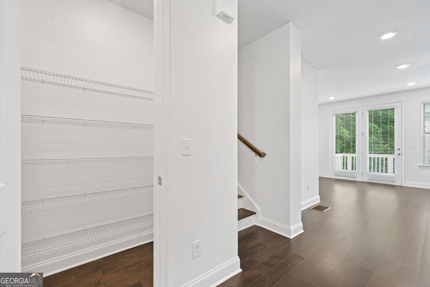 Doraville, Georgia 30360, United States, 4 Bedrooms Bedrooms, ,4 BathroomsBathrooms,Residential,Active,146928