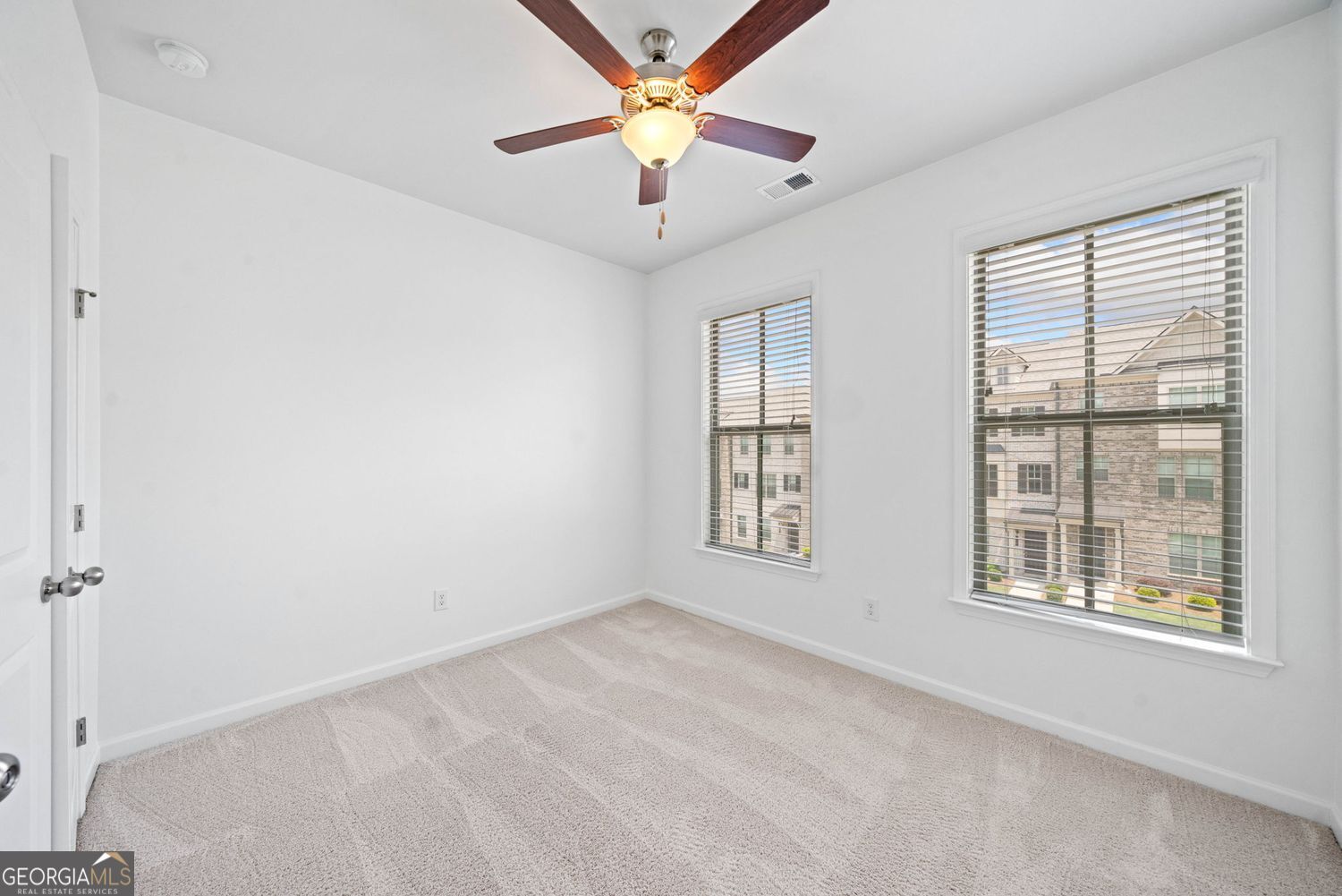 Doraville, Georgia 30360, United States, 4 Bedrooms Bedrooms, ,4 BathroomsBathrooms,Residential,Active,146928