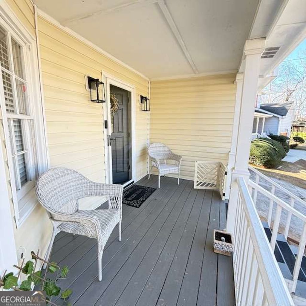 Photo of 588 Freemans Walk, Stone Mountain, GA 30083 (MLS # 10688773)