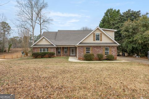 Photo of 5142 Kurt Lane SW, Conyers, GA 30094 (MLS # 10670220)