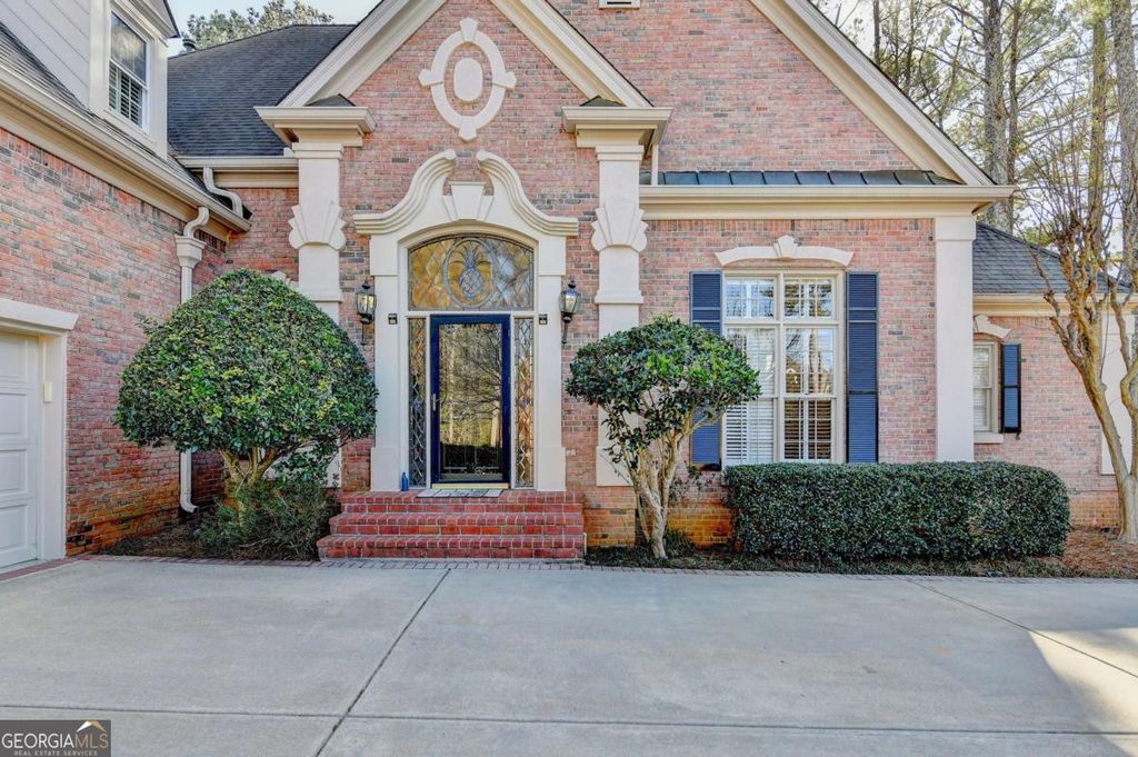 Photo of 3021 Shinnecock Hills Drive, Johns Creek, GA 30097 (MLS # 10680428)