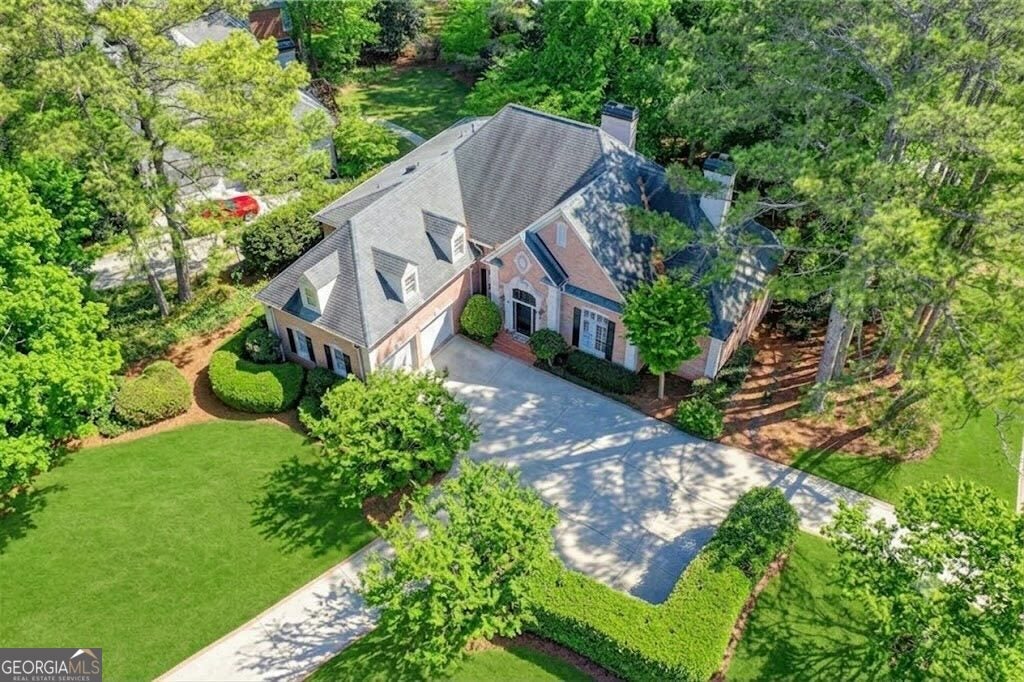 3021 Shinnecock Hills DR