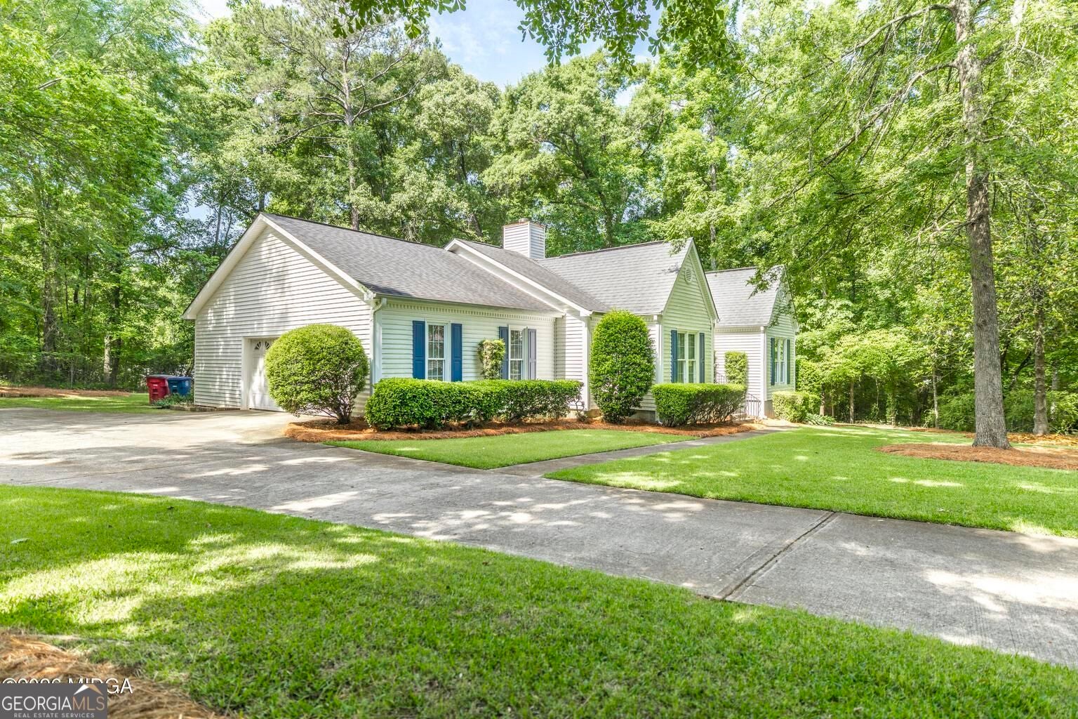 107 Saint Thomas PL