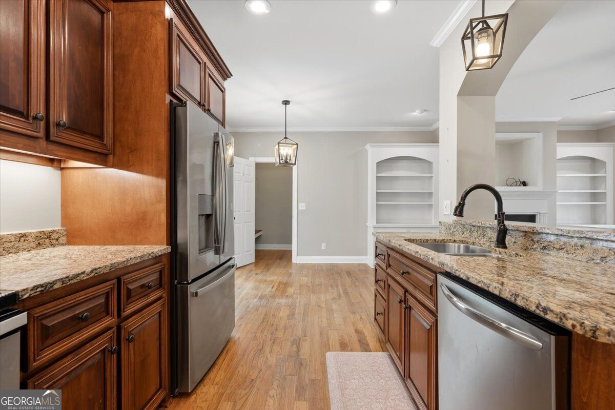 360 Ivystone DR