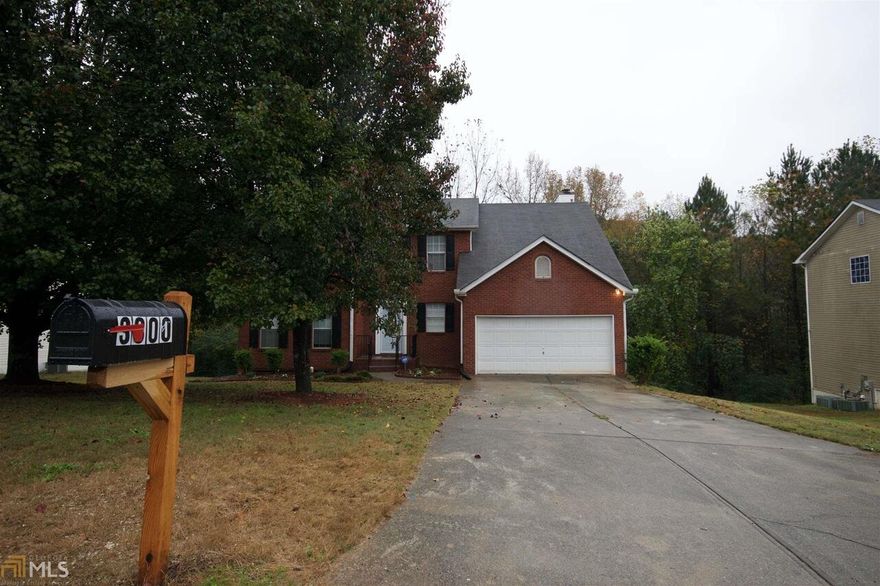 BEAUTIFUL FAMILY HOUSE IN ESTABLISHED NEIGHBORHOOD. SELLER IS MOTIVATED AND READY TO SELL. APPOINTMENT ONLY. SOLD AS IS. NO SELLERS DISCLOSURE. ABSENTEE OWNER. MOVE IN READY. HOUSE NEEDS A LITTLE WORK & TLC. PERFECT FOR A BUYER WITH CASH AND/OR A BUYER THAT CAN MAKE THERE OWN HOME IMPROVEMENTS! LOW INVENTORY!