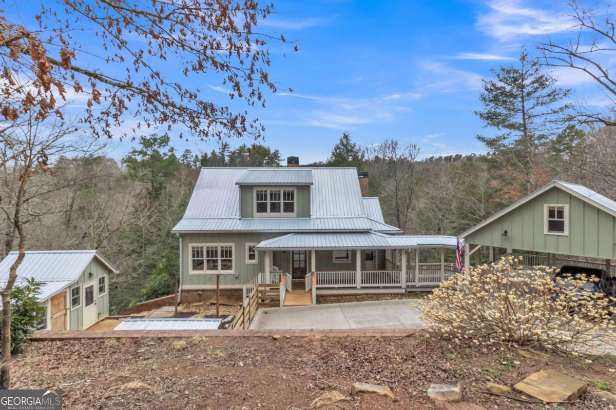 224 River Rock DR
