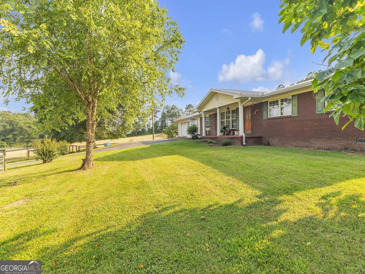 955 Baugh Mountain RD NW
