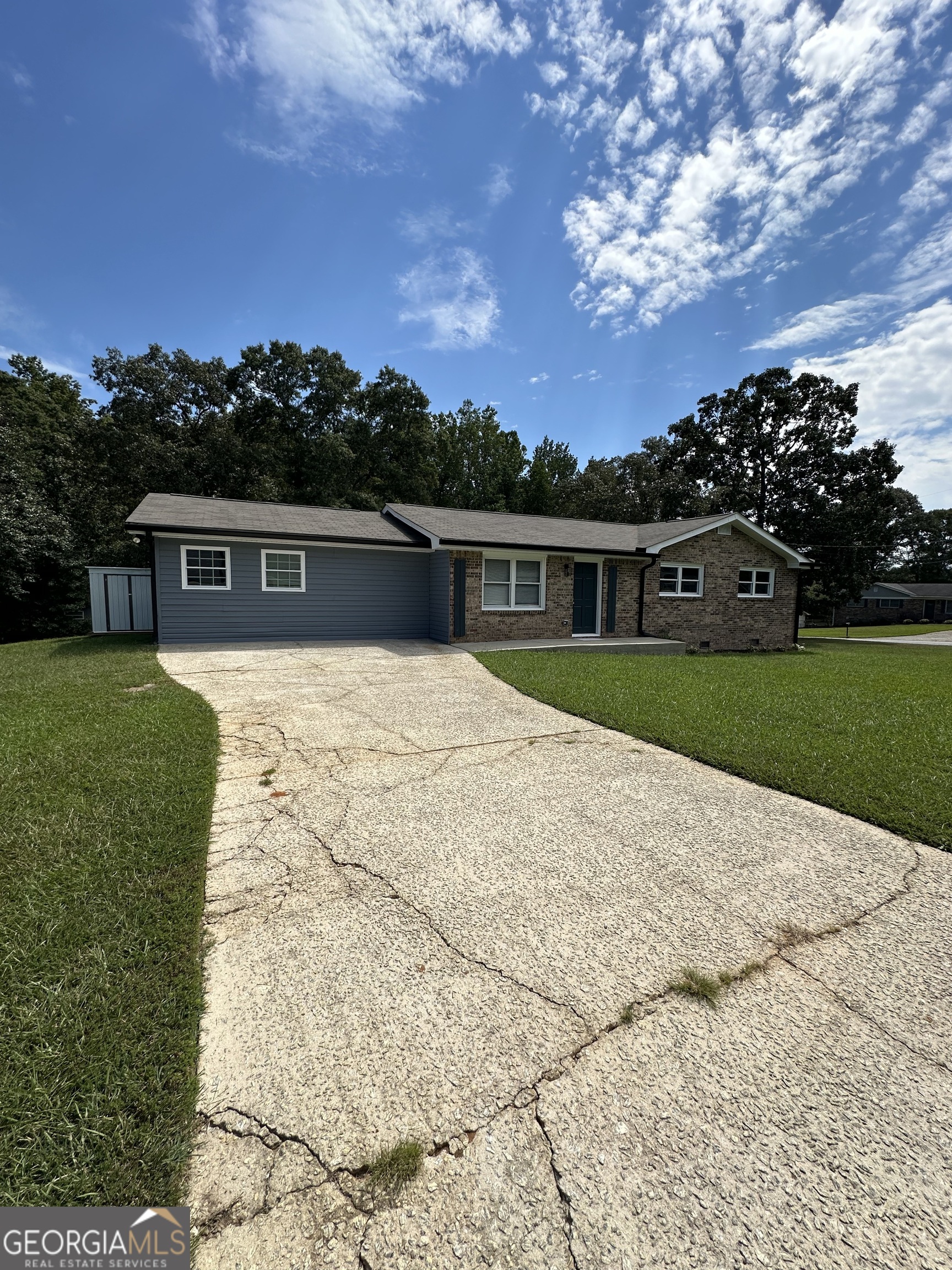 24 Echo Ridge DR