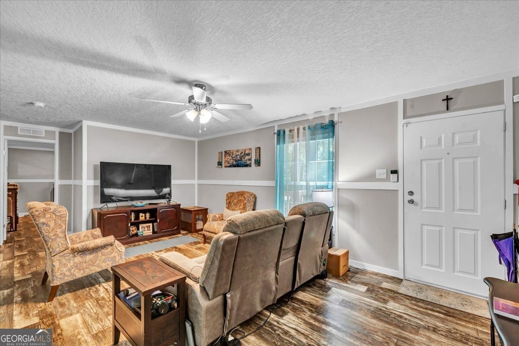 Photo of 44 Spring Lake Drive, Hawkinsville, GA 31036 (MLS # 10789127)