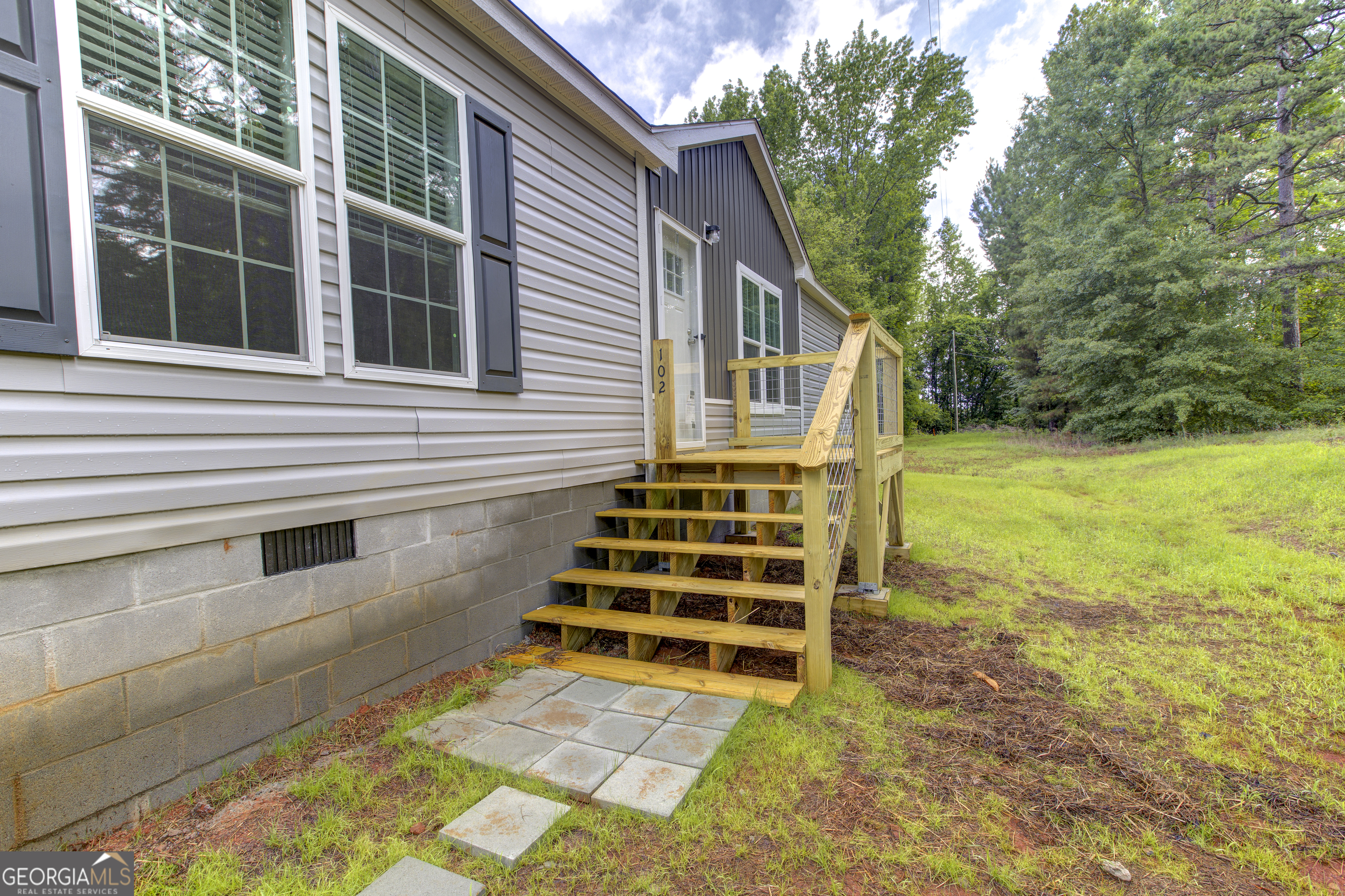 102 Grayhill DR