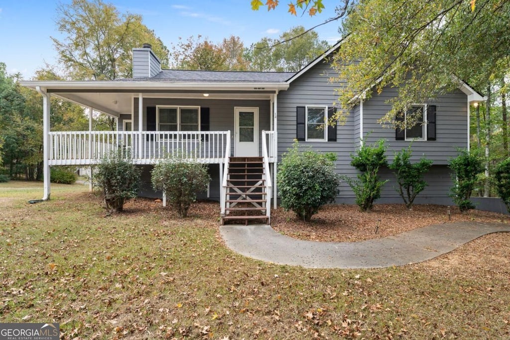 Photo of 38 Willow Bend Drive NW, Cartersville, GA 30121 (MLS # 10881874)