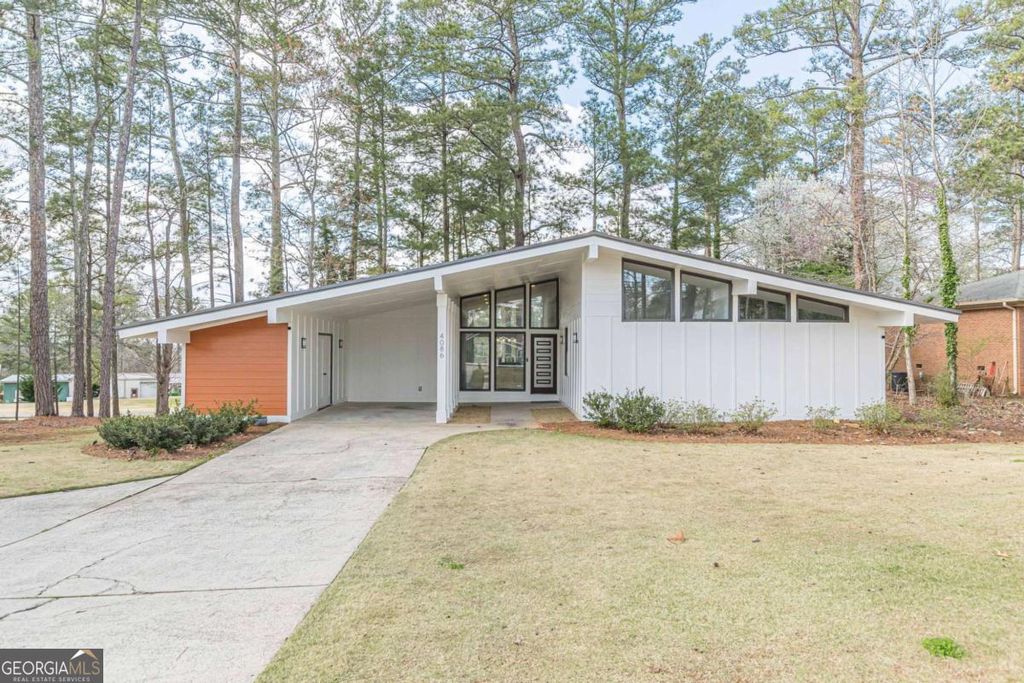 Photo of 4086 Essex Drive, Villa Rica, GA 30180 (MLS # 10709309)