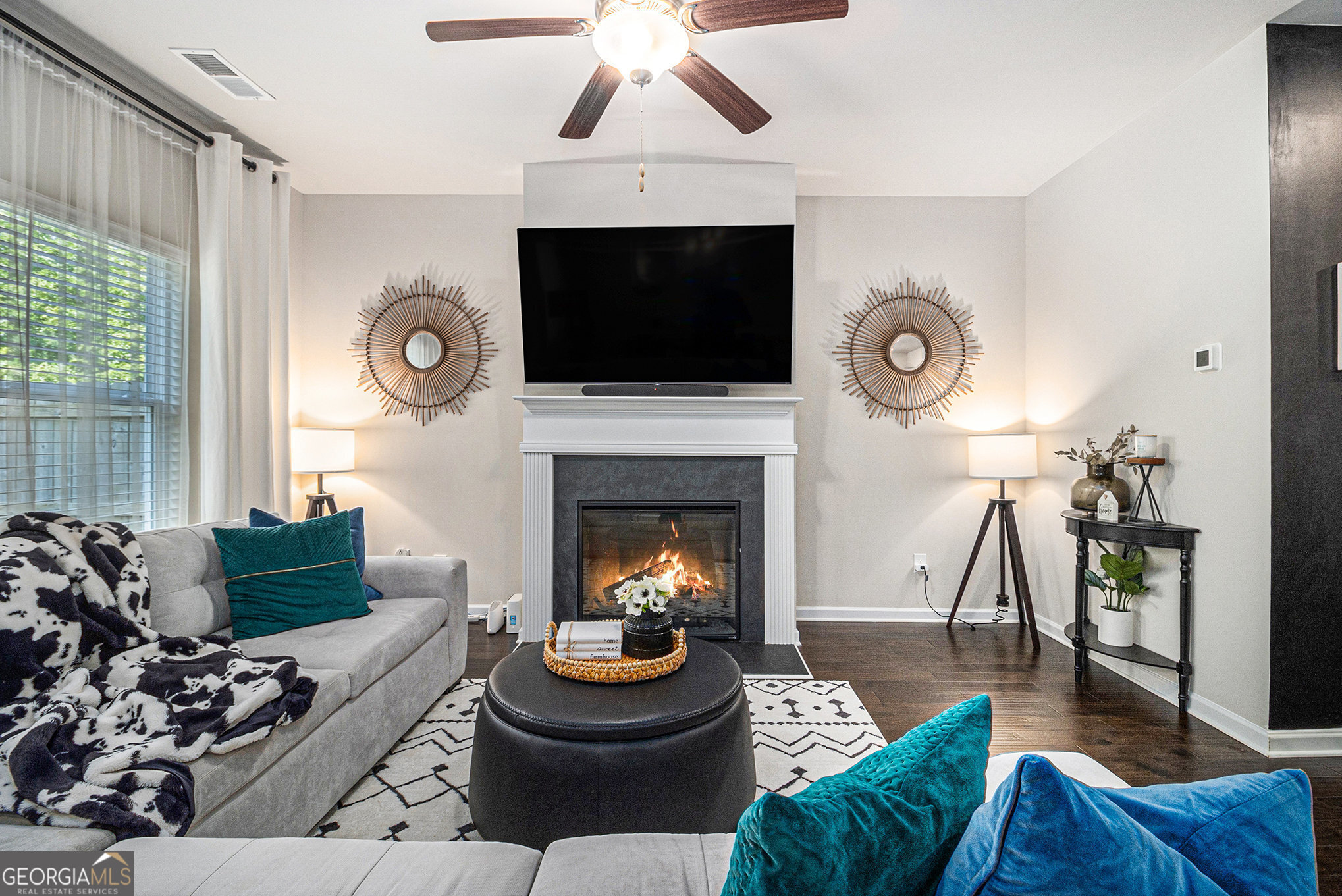 7086 Gladstone CIR