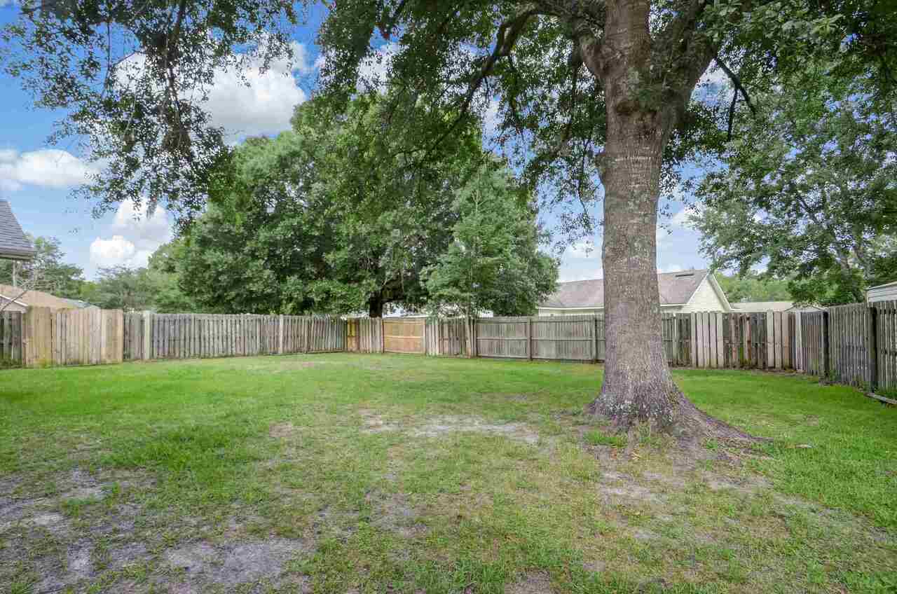 Lakeside - Residential