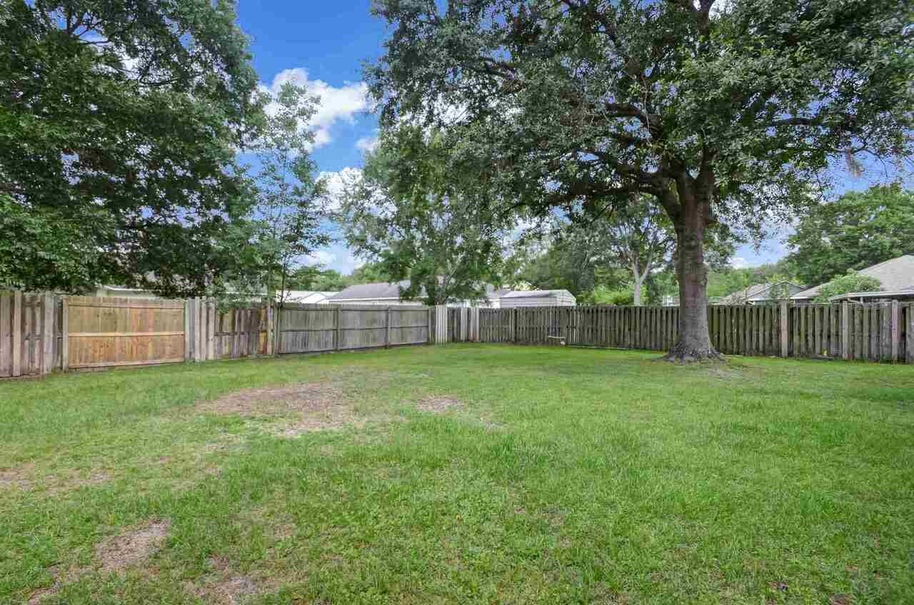 Lakeside - Residential