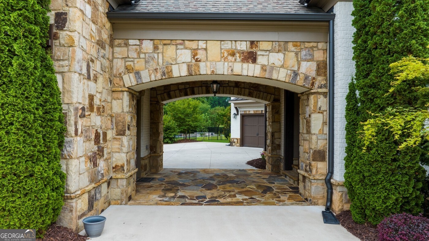 10150 Cedar Ridge Dr