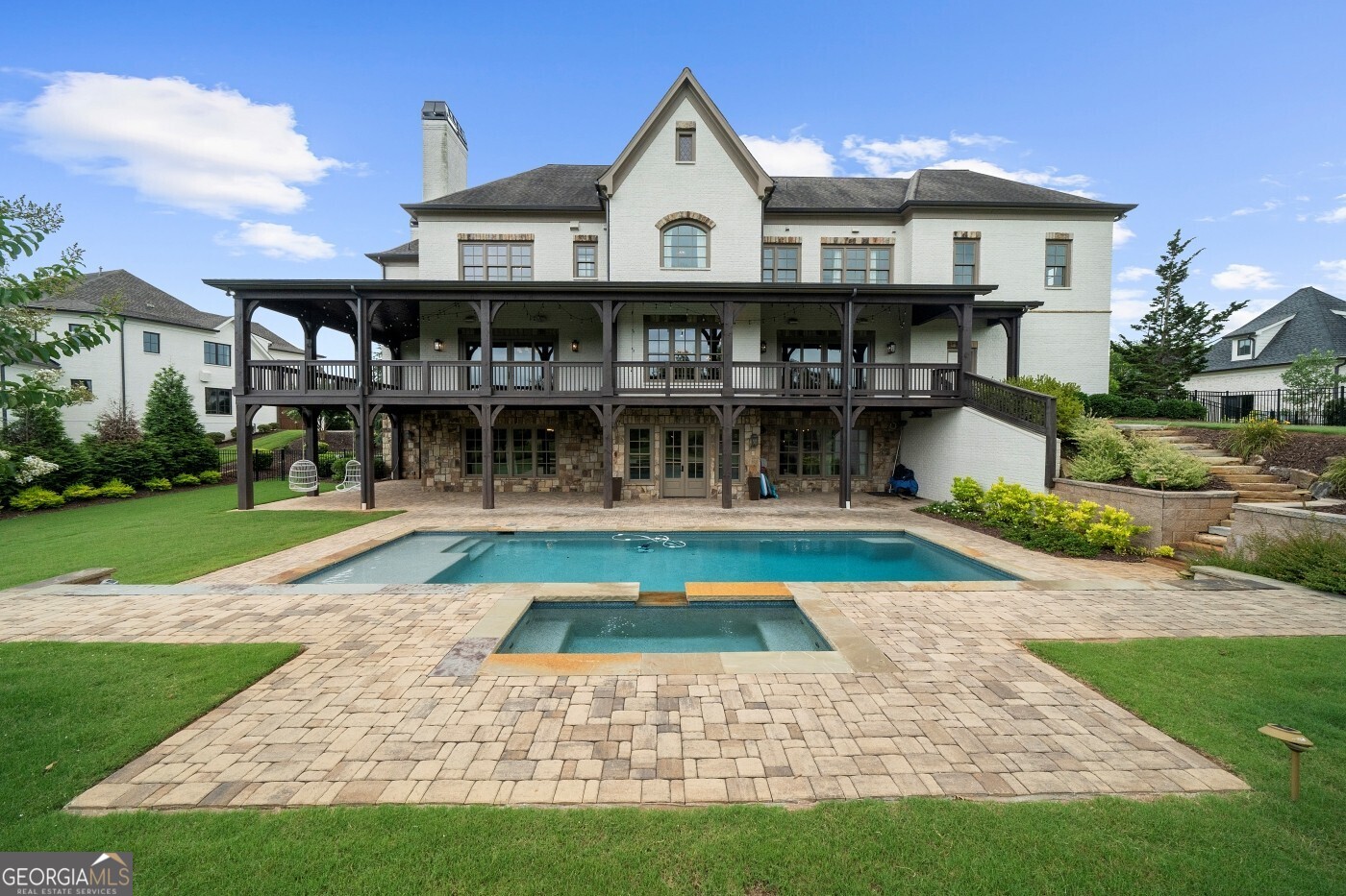 10150 Cedar Ridge Dr